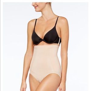 Women's OnCore High-Waisted Brief Spanx Small